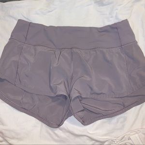 Lululemon short Lilac sz 4